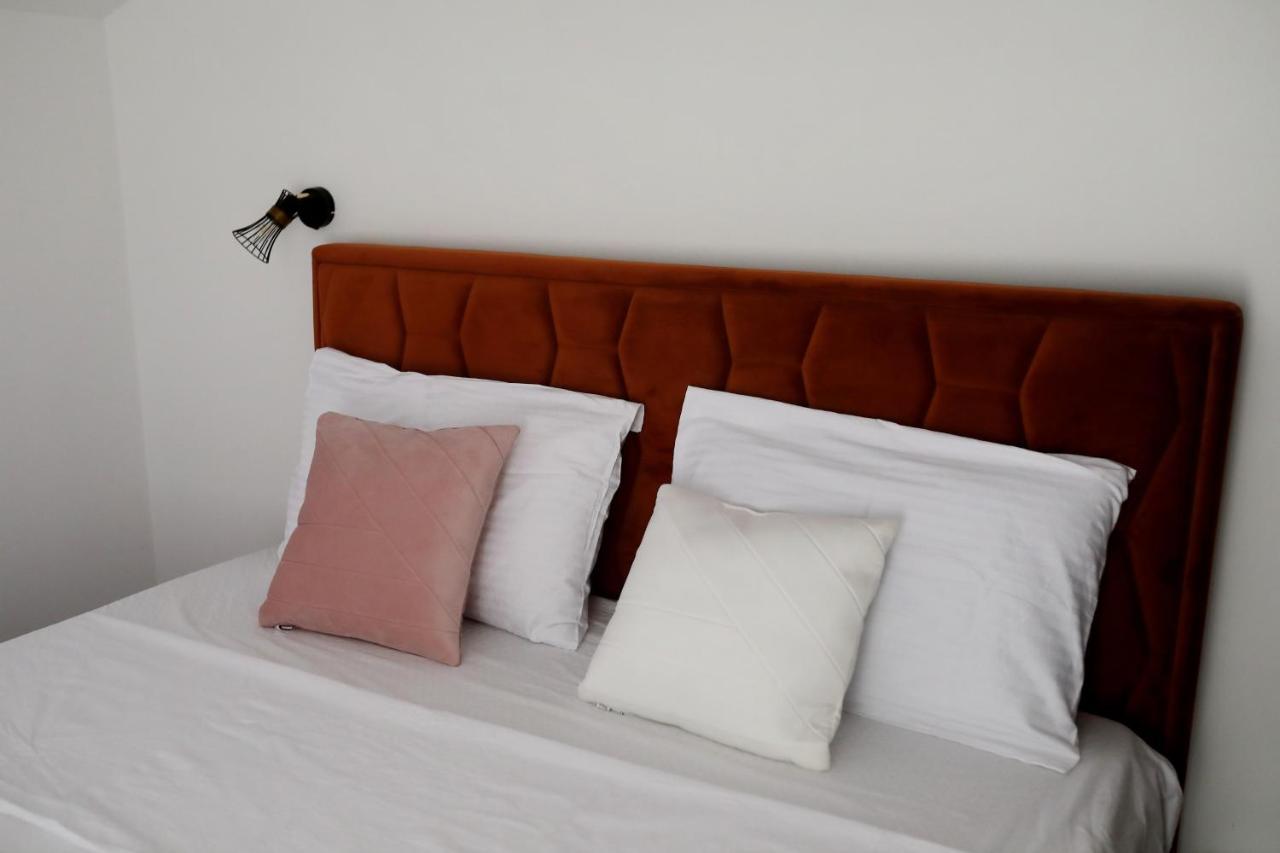 Luxury Apartments Monika Near The Sea With Private Parking Бибине Екстериор снимка